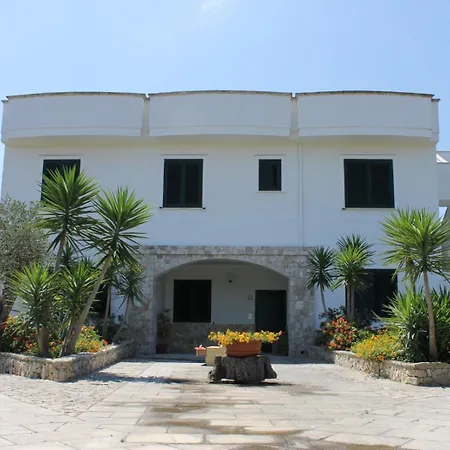 Villa Romano * Taviano (Lecce)